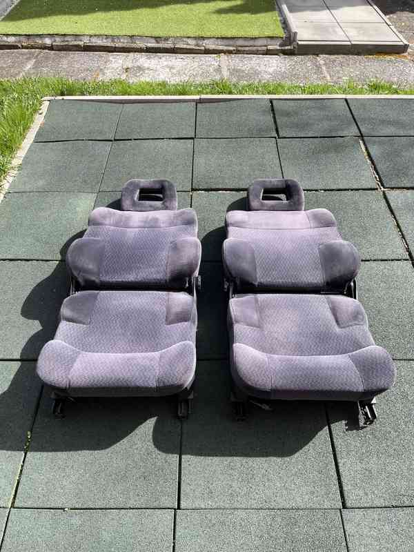 Sada sedaček FAVORIT GLX - foto 1