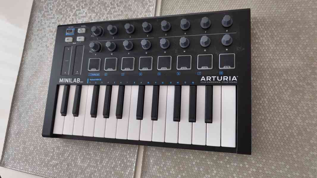 Arturia MiniLab MK2 TOP stav - foto 2