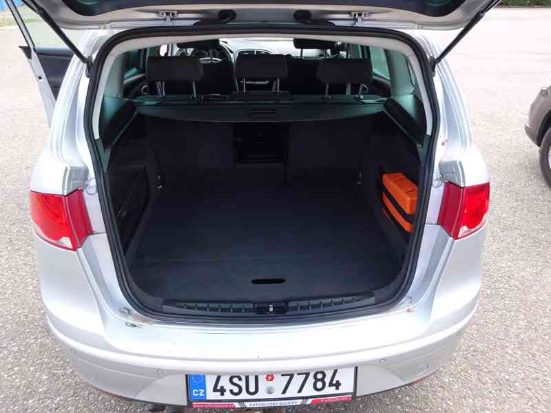 Seat Altea XL 2.0 TDI r.v.2011 (103 kw) Po rozvodech  - foto 13