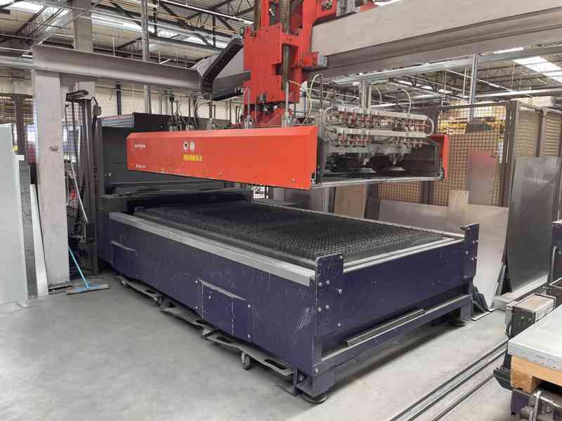 Laserový řezací stroj BYSTRONIC BySpeed 3015 - foto 5