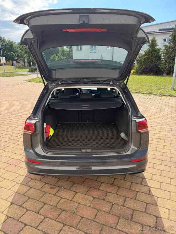 Volkswagen Golf 1,0   TSI 81 kW (110 k) - foto 3