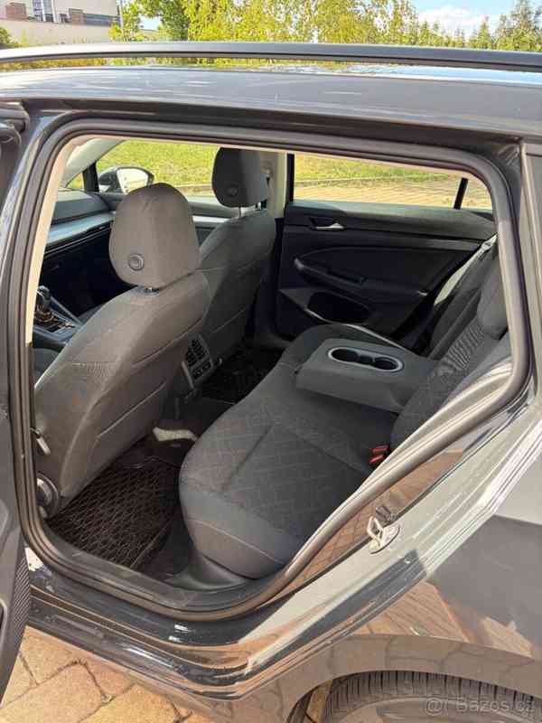 Volkswagen Golf 1,0   TSI 81 kW (110 k) - foto 6