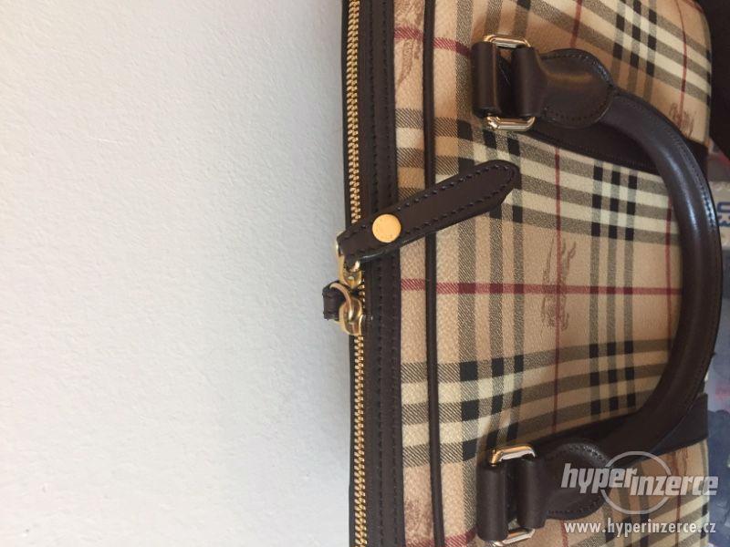 Kabelka Burberry - foto 1