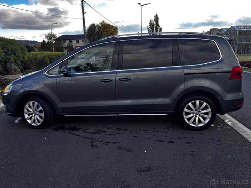 Volkswagen Sharan 2,0 - foto 18