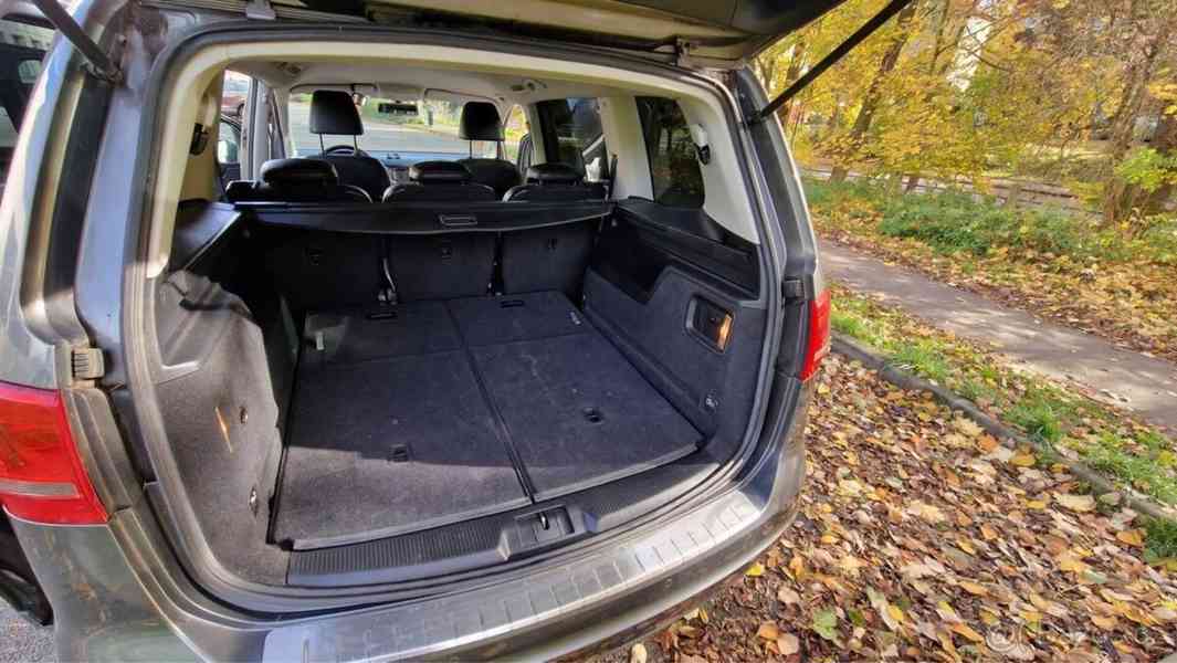 Volkswagen Sharan 2,0 - foto 14