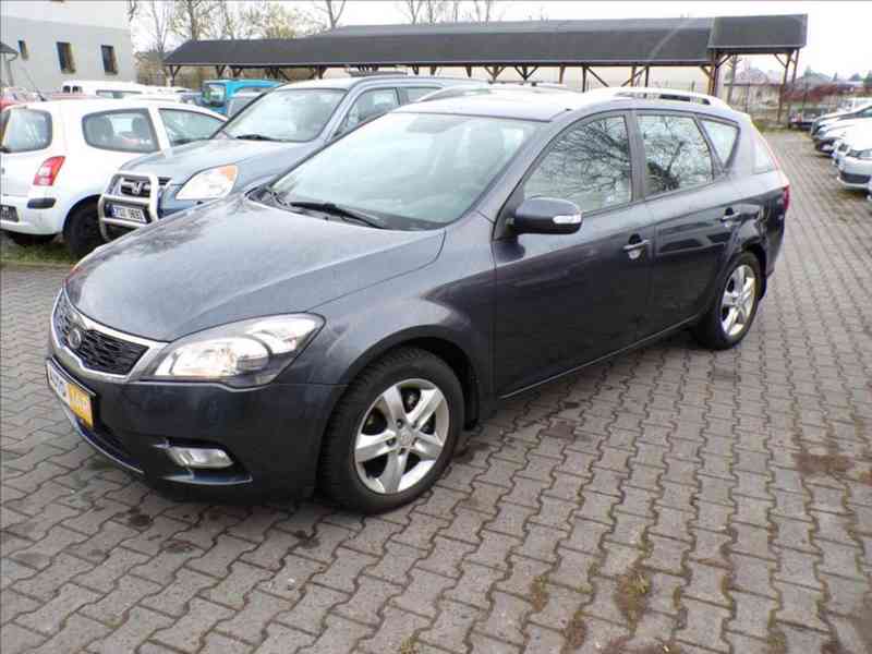 Kia Cee´d 1,6 i16V AUTOMAT - foto 2