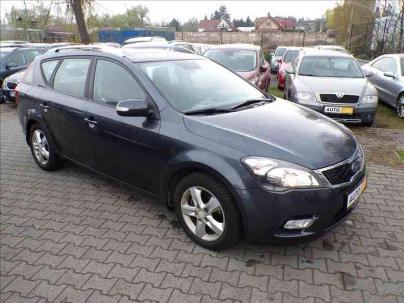 Kia Cee´d 1,6 i16V AUTOMAT - foto 1