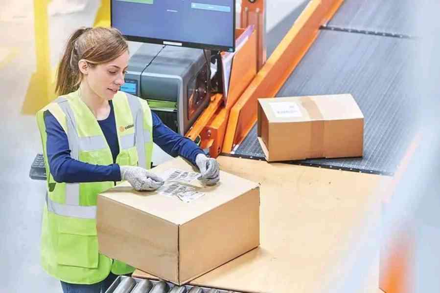 Práce z domova  - foto 2