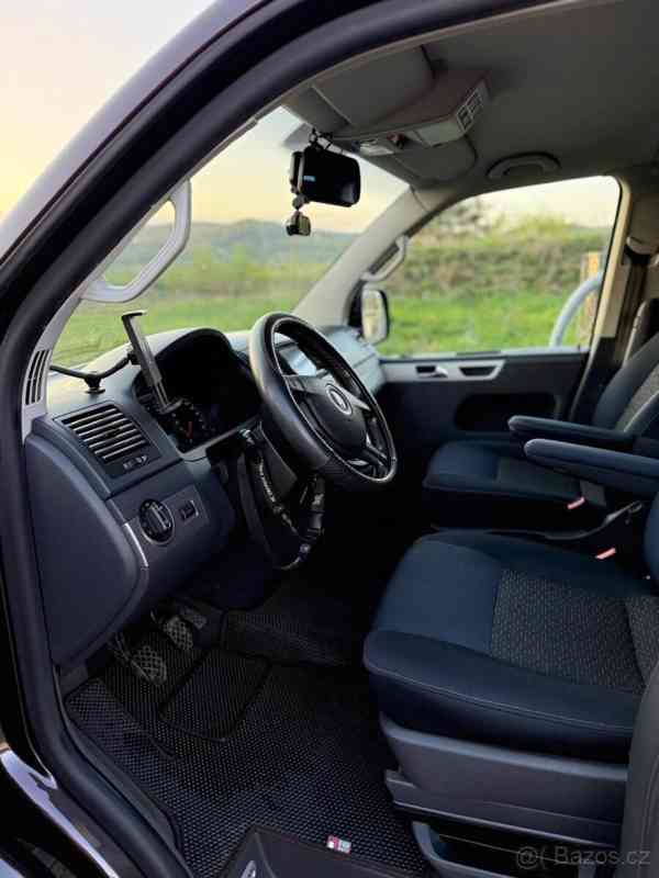 Volkswagen Multivan 2,5 T5 - foto 16