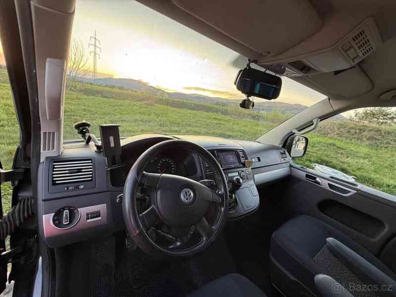 Volkswagen Multivan 2,5 T5 - foto 4