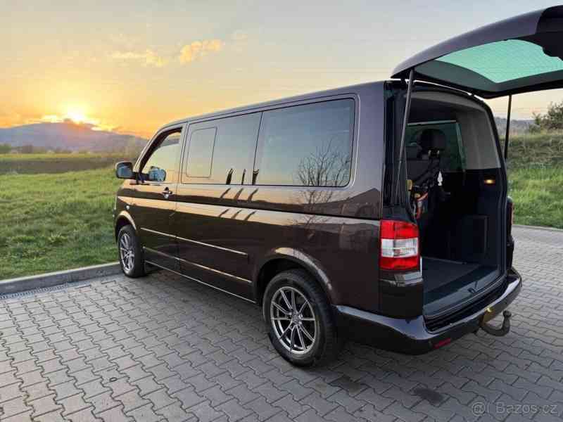 Volkswagen Multivan 2,5 T5 - foto 3