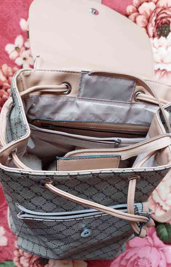 Dámský elegantní baťůžek - nový, nenošený - foto 5