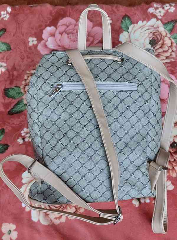 Dámský elegantní baťůžek - nový, nenošený - foto 3