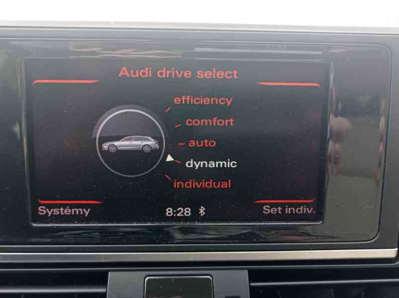 Audi A6 Avant 3.0 TDI Quattro/Full LED/Tažné - foto 33