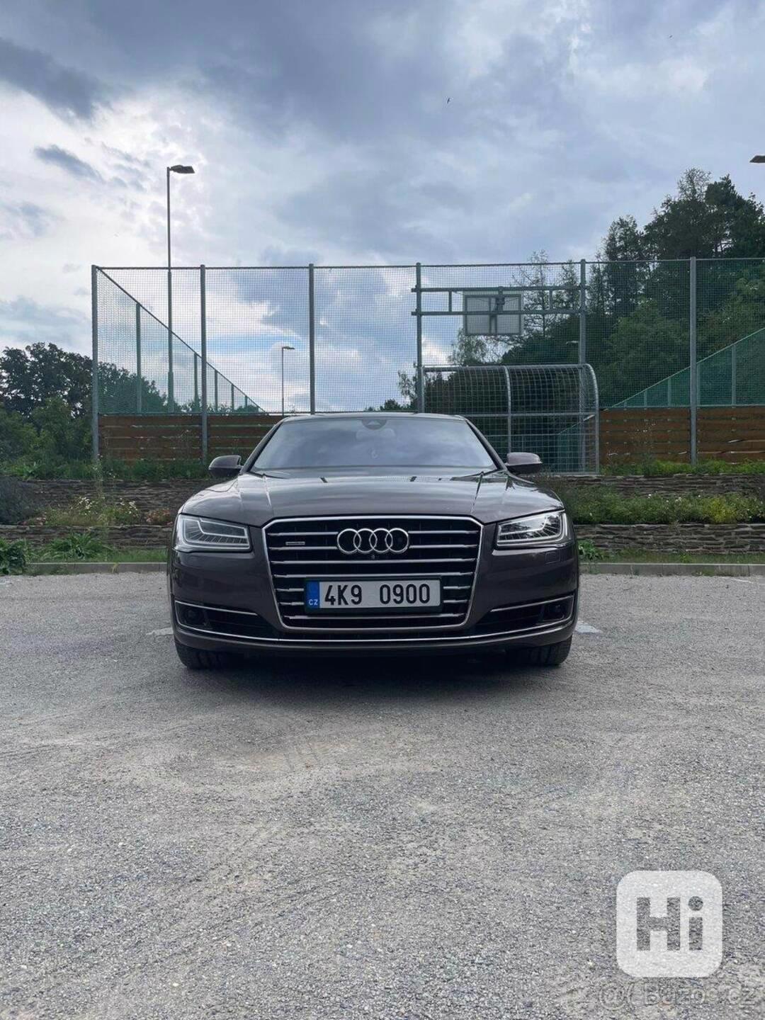 Audi A8 4,2   Audi A8 4.2 TDI - foto 1