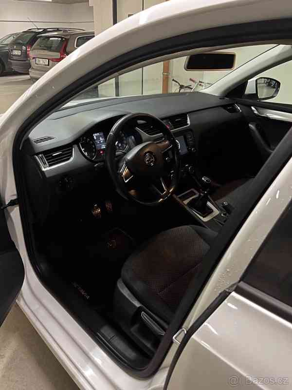 Škoda Octavia 1,6   tdi 81kw - foto 9
