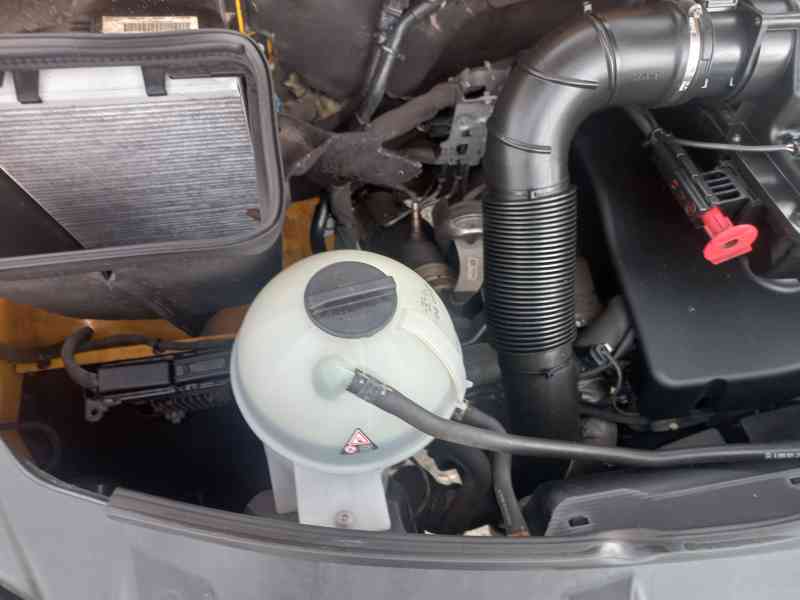 Mercedes-Benz Sprinter 413 CDI, 2012, řidičák C, 2 100 kg no - foto 12