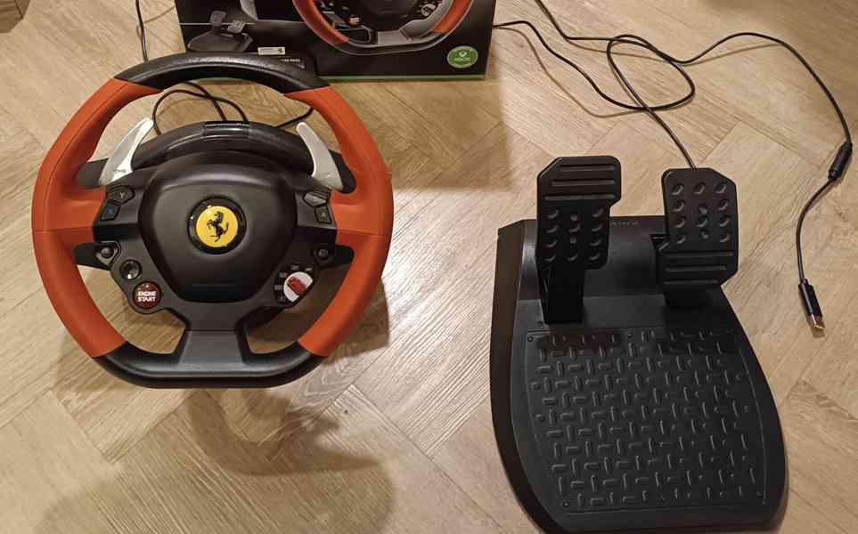 Herní volant Thrustmaster Ferrari 458 Spider - foto 6