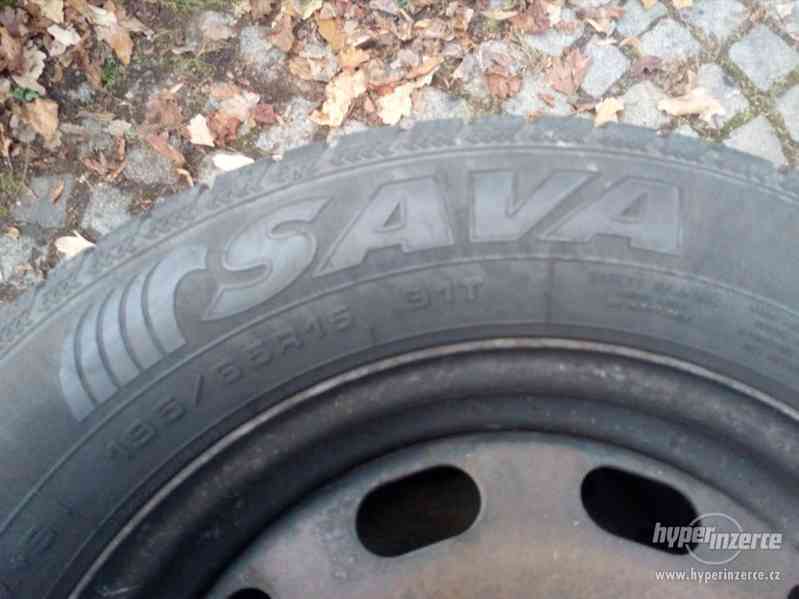 Sada disků + zimní pneu Octavia I Sava Eskimo 195/65R15 - foto 6
