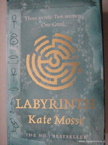 Labyrinth – Adventure story from 13th century - Kate Mosse - foto 1