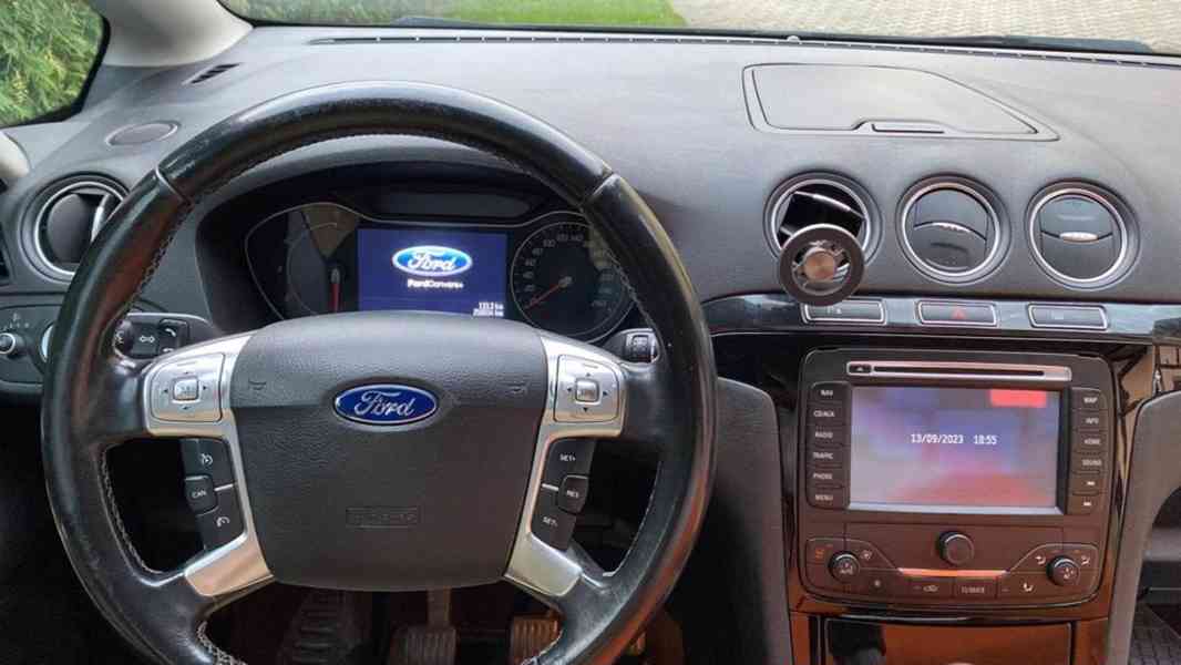 Ford S Max - foto 5