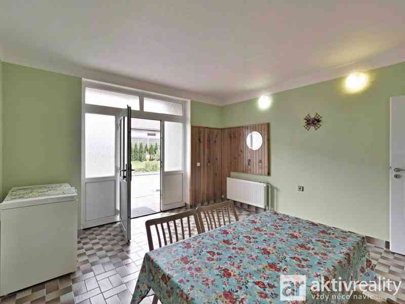 Prodej, dům o 2 bytových jednotkách, 245 m2 Vranová, pozemek 2286 m2 - foto 9