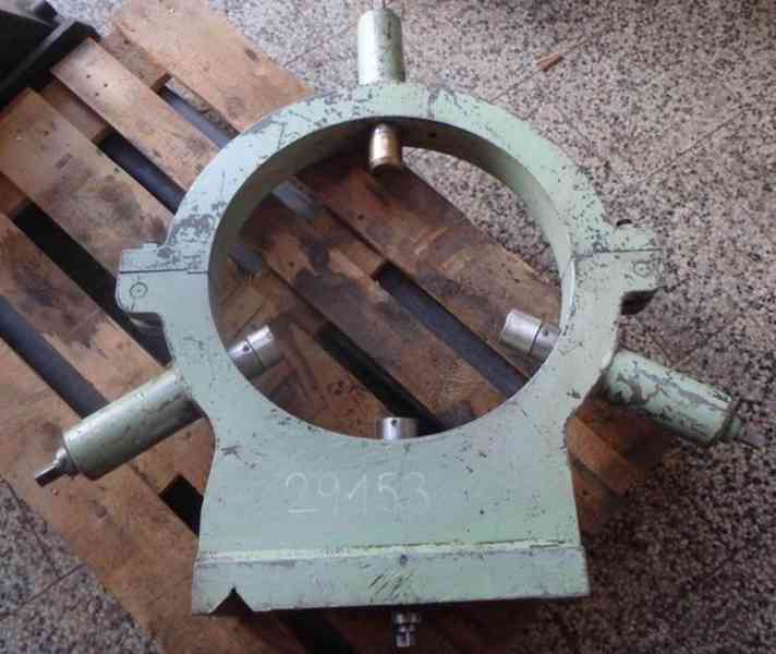 Pevná luneta na soustruh pr.510; výška na střed 460 - foto 2