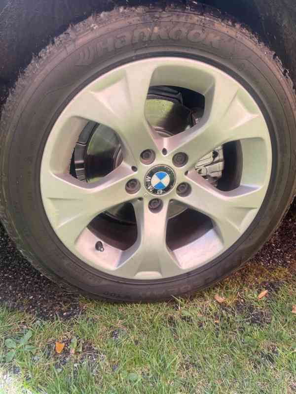 BMW X1 2,0   XDRIVE 18D - foto 3