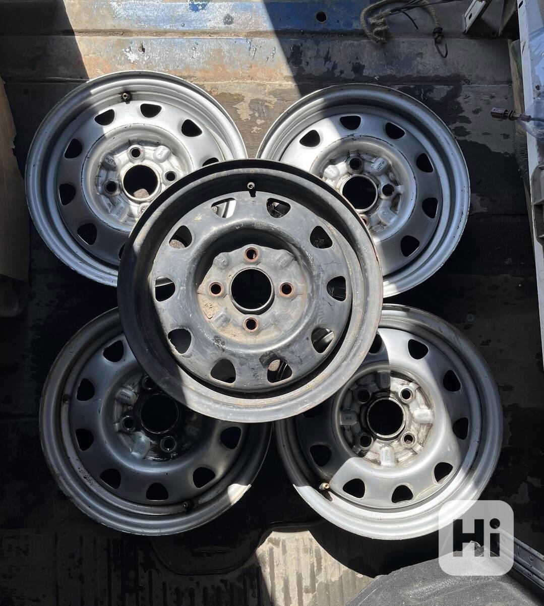 Disky ocelové ŠKODA FELICIA, sada 4 +1 kus - foto 1