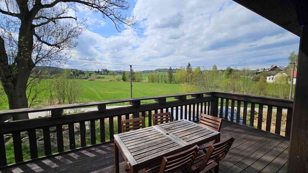 Novostavba RD 360m2 s 3 byty na pozemku 2.800 m2 u Telče. - foto 12