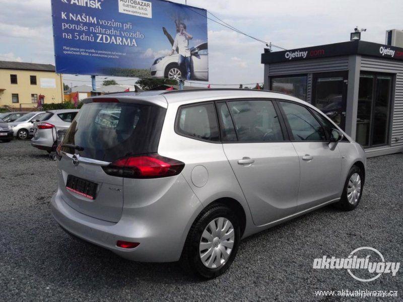 Opel Zafira 1.6, nafta, RV 2014, navigace - foto 6