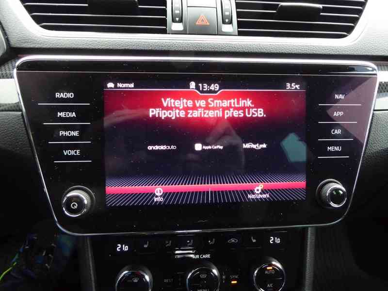 ŠKODA Superb Combi Sportline 2,0 TSI 206 kW 4x4 DSG - foto 26