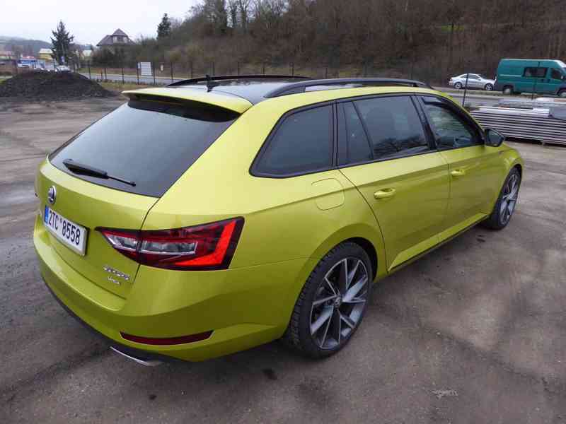 ŠKODA Superb Combi Sportline 2,0 TSI 206 kW 4x4 DSG - foto 5