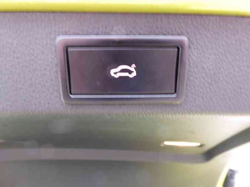 ŠKODA Superb Combi Sportline 2,0 TSI 206 kW 4x4 DSG - foto 13