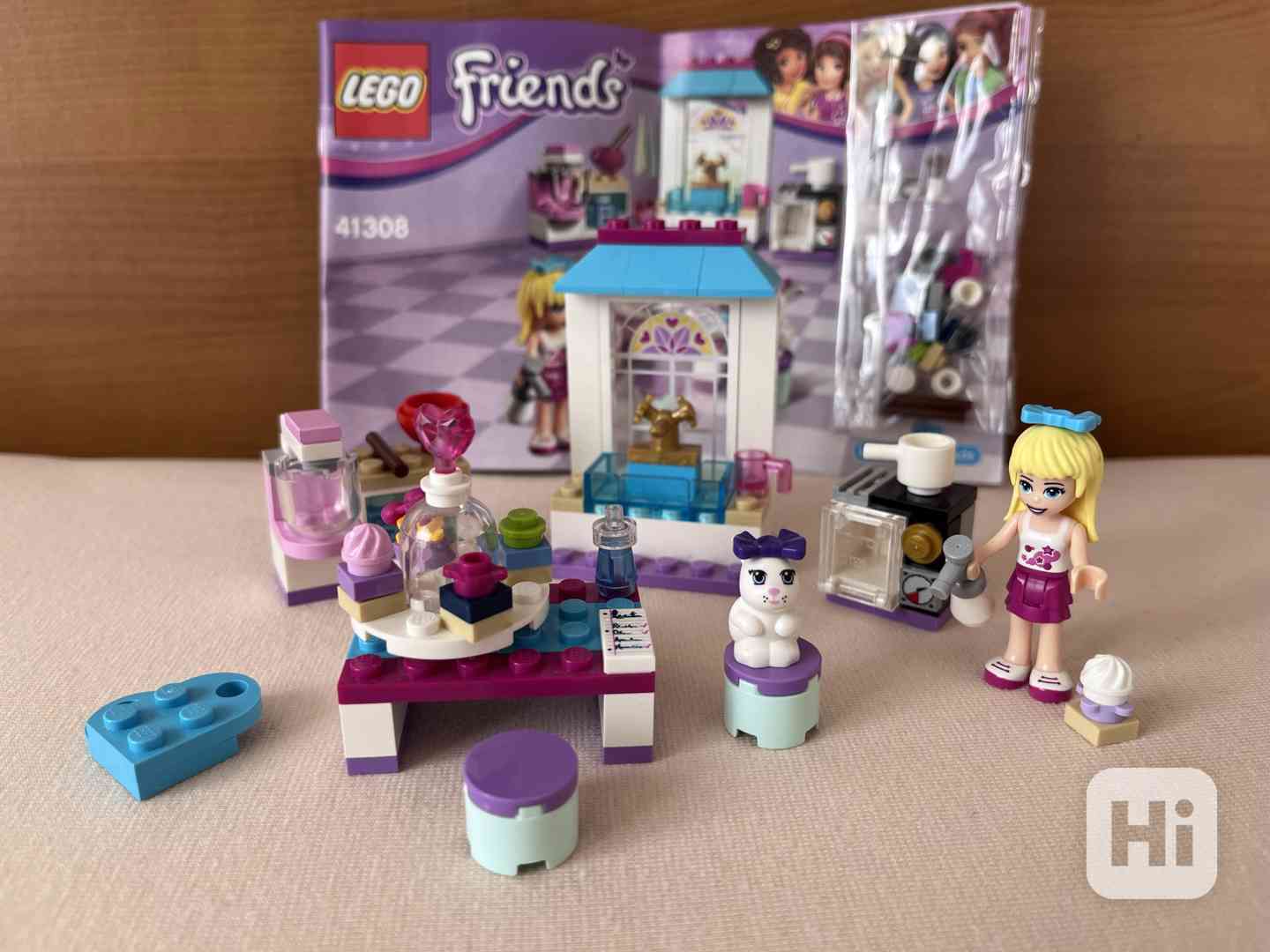 Kompletní Lego Friends 41308 - Stephanie a její cukrárna - foto 1