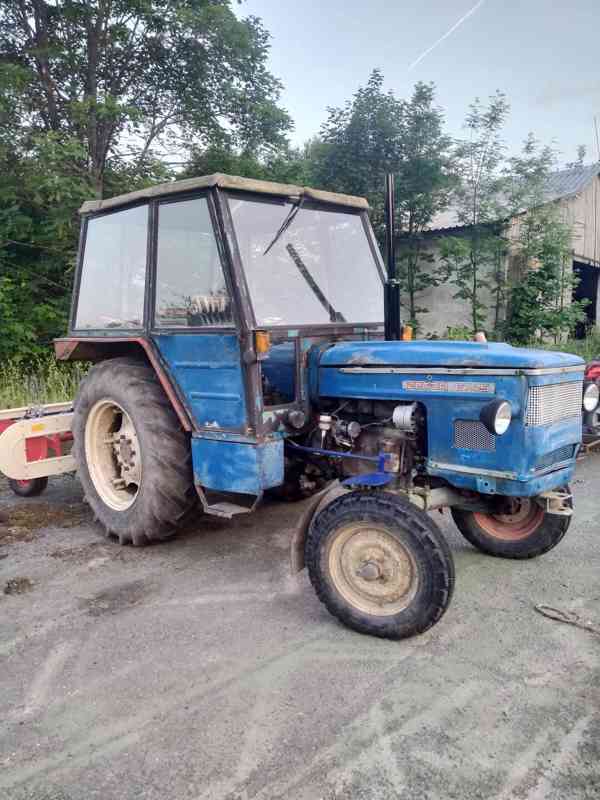 Traktor 4611 - foto 3