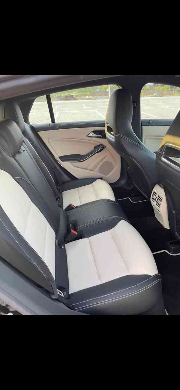 Mercedes-Benz CLA, 220 Shooting Brake 4 Matic AMG, 2017 - foto 4