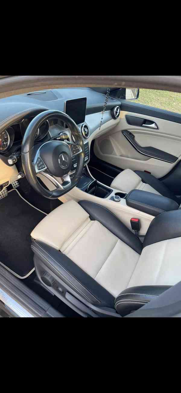 Mercedes-Benz CLA, 220 Shooting Brake 4 Matic AMG, 2017 - foto 10