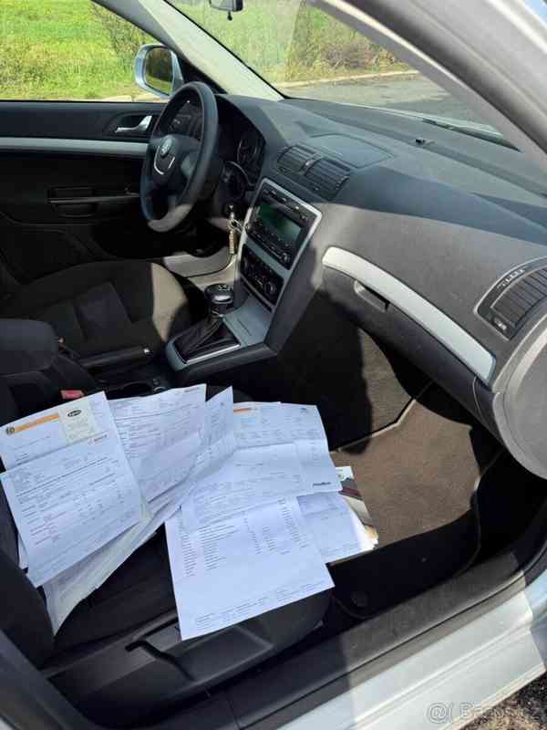 Škoda Octavia 1,4   2 - foto 3