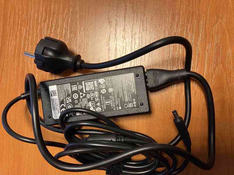 Notebook DELL Vostro 3520 - foto 5