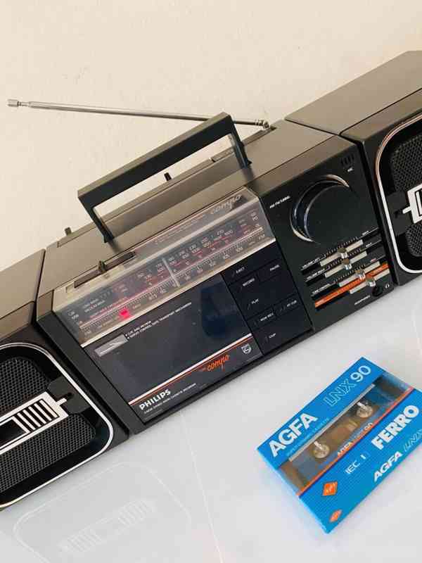 Radiomagnetofon Philips D 8256 Compo, rok 1988 - foto 2