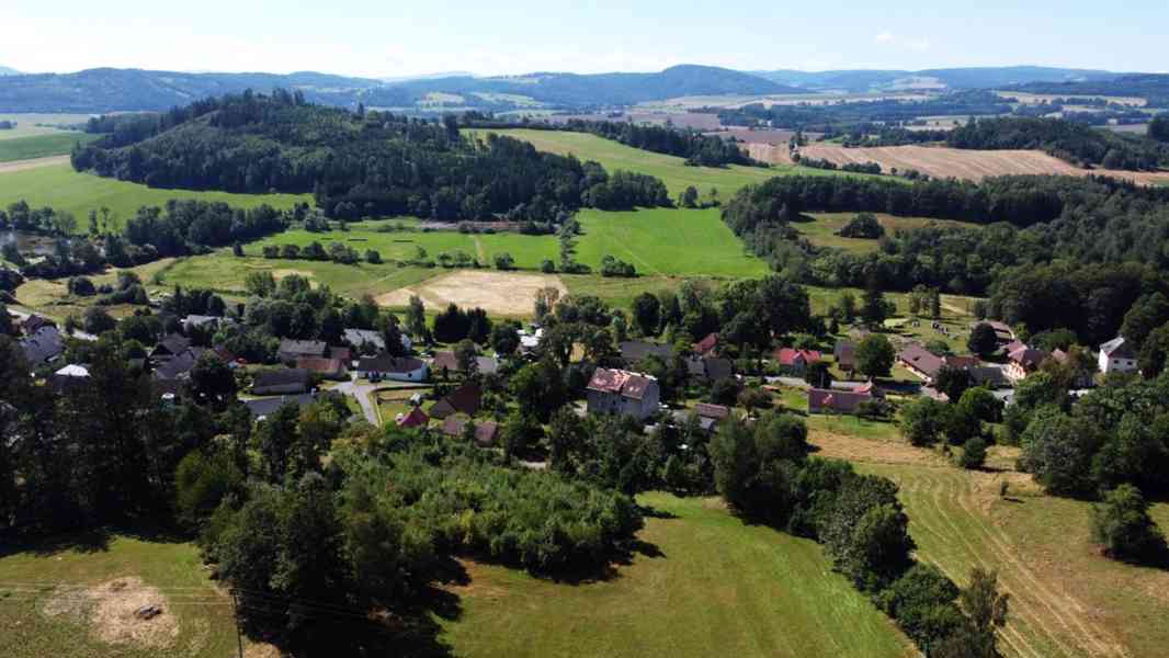 Prodej zděného bytu 3+1 s balkonem v Mlázovech u Sušice - foto 4