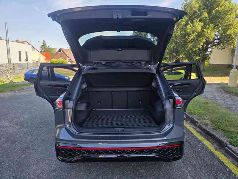 Tiguan R-Line 1,5 eTSI - 12 890Km - Vozidlo ve stavu nového  - foto 7