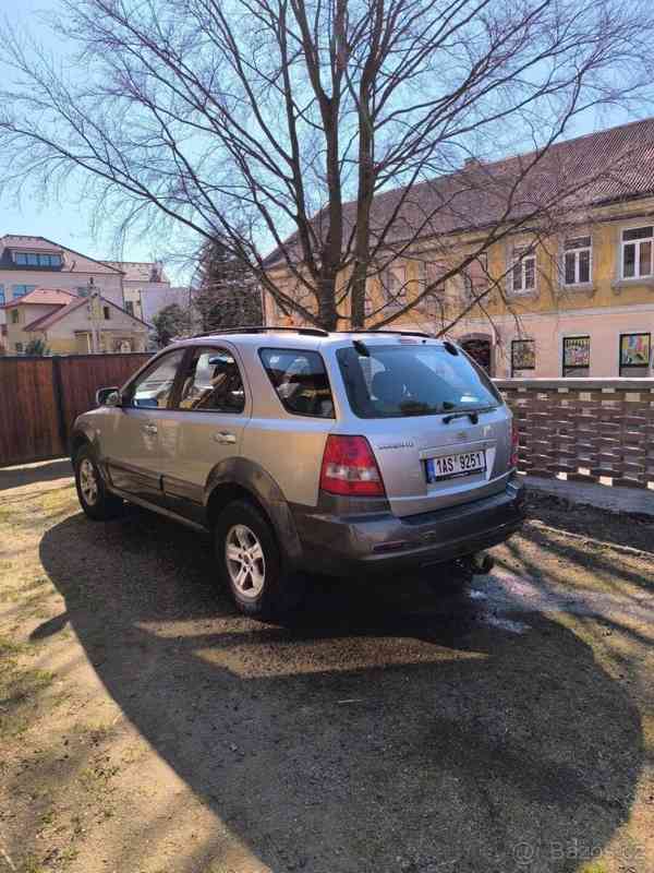 Kia Sorento 2,5 rok výroby 2003 ,103 kW - foto 2