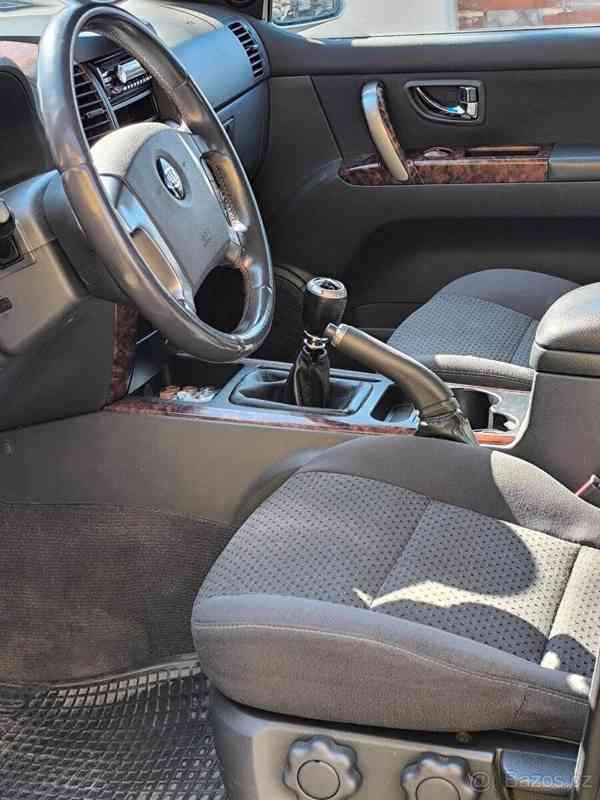 Kia Sorento 2,5 rok výroby 2003 ,103 kW - foto 12