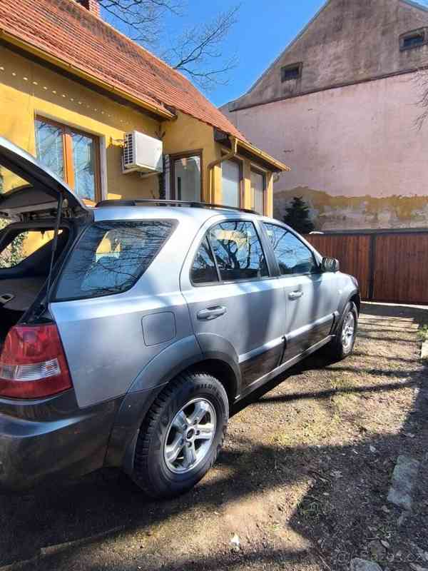 Kia Sorento 2,5 rok výroby 2003 ,103 kW - foto 4