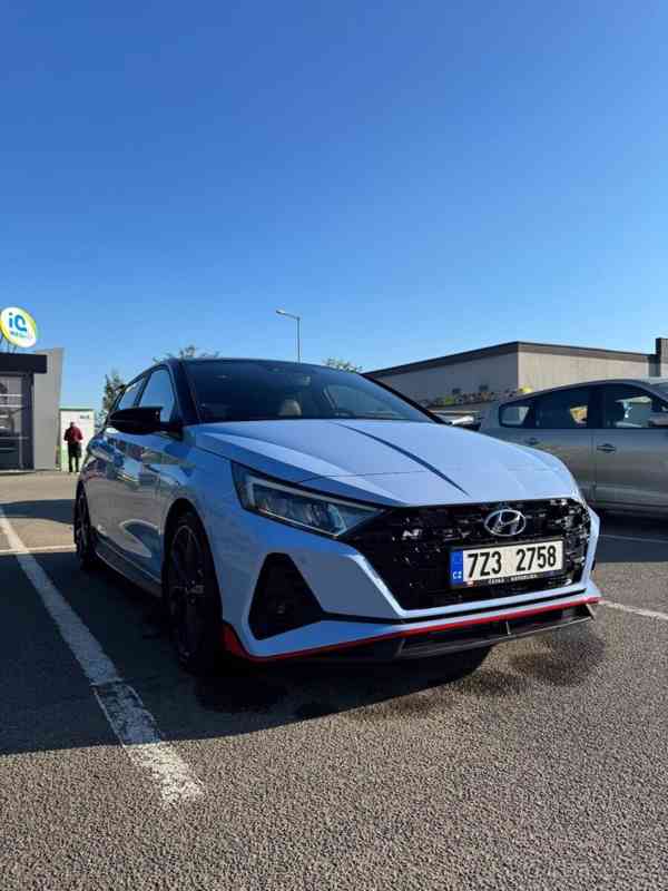 Hyundai i20 N Premium - 12/22 - foto 4