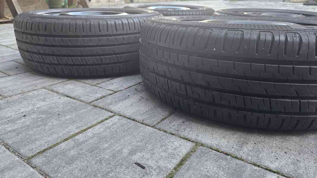 Škoda Fabia letní pneumatiky 195/55R15 disky 6Jx15 5x100  - foto 3