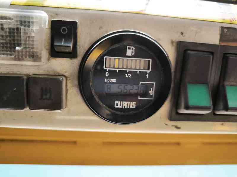 Bobek 961 - foto 6