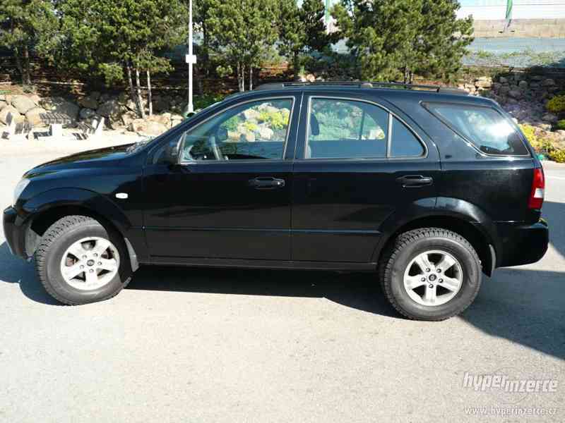 KIA SORENTO 2,5 CRDi 4x4 - foto 2